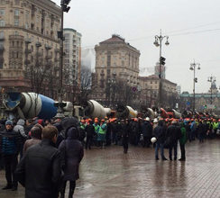 «БУДІВЕЛЬНА ГАЛУЗЬ МАЄ ПРАЦЮВАТИ»