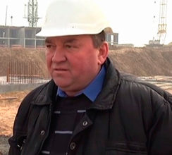 НА ПЕРЕТИНІ ВУЛ. НОВОМОСТИЦЬКОЇ ТА ЗАМКОВЕЦЬКОЇ...