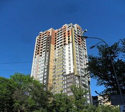 НОВОБУДОВУ НА ЛУМУМБИ ГОТУЮТЬ ДО ВВОДУ...