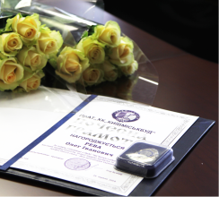 У «КИЇВМІСЬКБУДІ» НАГОРОДИЛИ АРХІТЕКТОРІВ