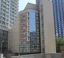 ДІЛОВИЙ ЦЕНТР «ФРАНЦУЗЬКИЙ КВАРТАР» У ПРОДАЖУ