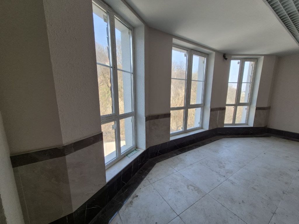 У ЖК ПОДОЛ ГРАД ТРИВАЮТЬ РОБОТИ З ОБЛАШТУВАННЯ ІНЖЕНЕРНИХ МЕРЕЖ ТА БЛАГОУСТРОЮ