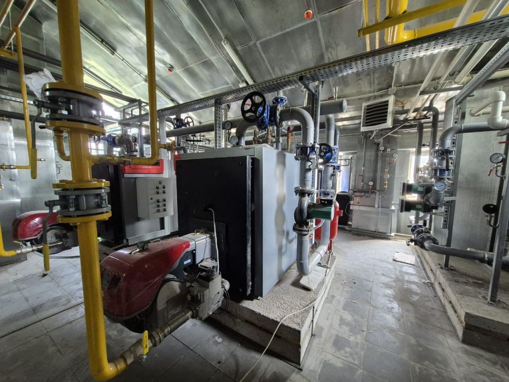 У ЖК ПОДОЛ ГРАД ТРИВАЮТЬ РОБОТИ З ОБЛАШТУВАННЯ ІНЖЕНЕРНИХ МЕРЕЖ ТА БЛАГОУСТРОЮ