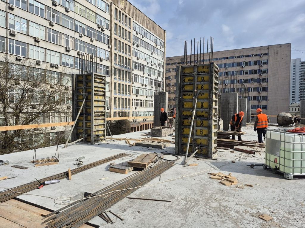 ЖК ГВАРДІЙСЬКИЙ: ХІД МОНОЛІТНИХ РОБІТ НА ВІДМІТЦІ +9,900