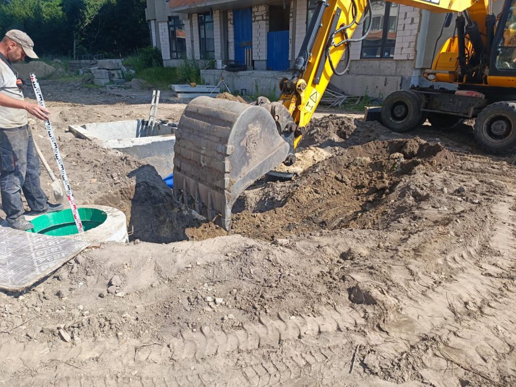 КИЇВМІСЬКБУД ПРОВОДИТЬ НИЗКУ РОБІТ НА ЖК АБРИКОСОВИЙ