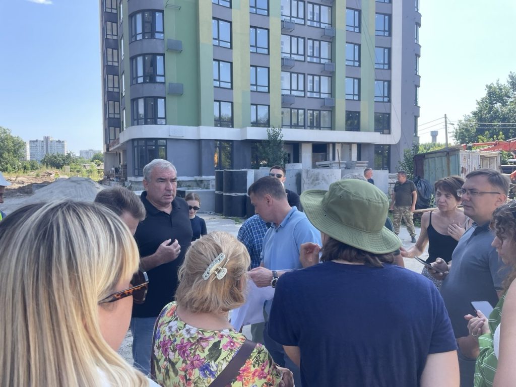 ІНВЕСТОРИ ЖК АБРИКОСОВИЙ ОЗНАЙОМИЛИСЯ З ПЕРЕБІГОМ РОБІТ НА ОБ’ЄКТІ